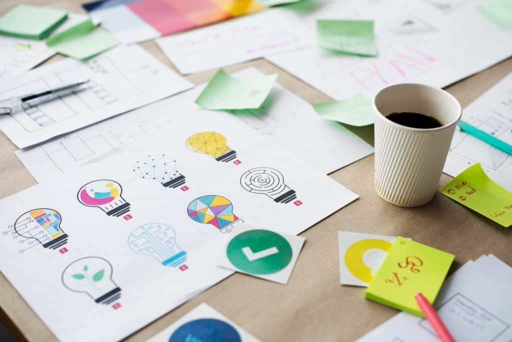 Multi design of light bulb for creative innovation invention ide